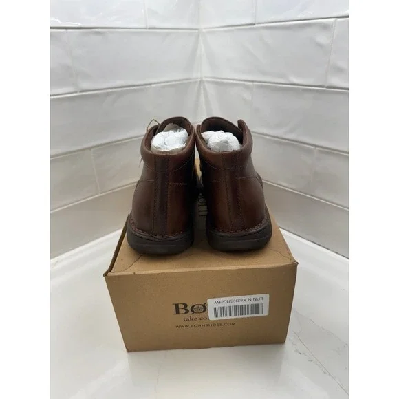 Born Theo Chukka Boot men's‎ 11